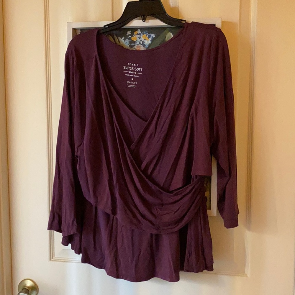 3 for $30 SALE Torrid Super Soft Knits Size 3 3/4 Sleeve Faux Wrap Top Wine